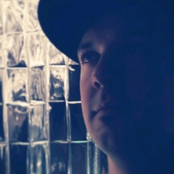 Meet your Posher, Chase - Picture 1 of 1